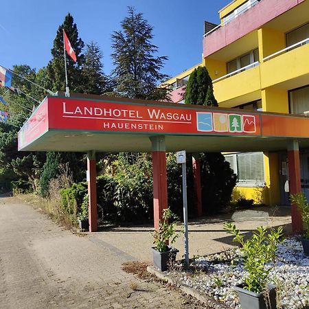 Landhotel Neding ハウエンシュタイン エクステリア 写真